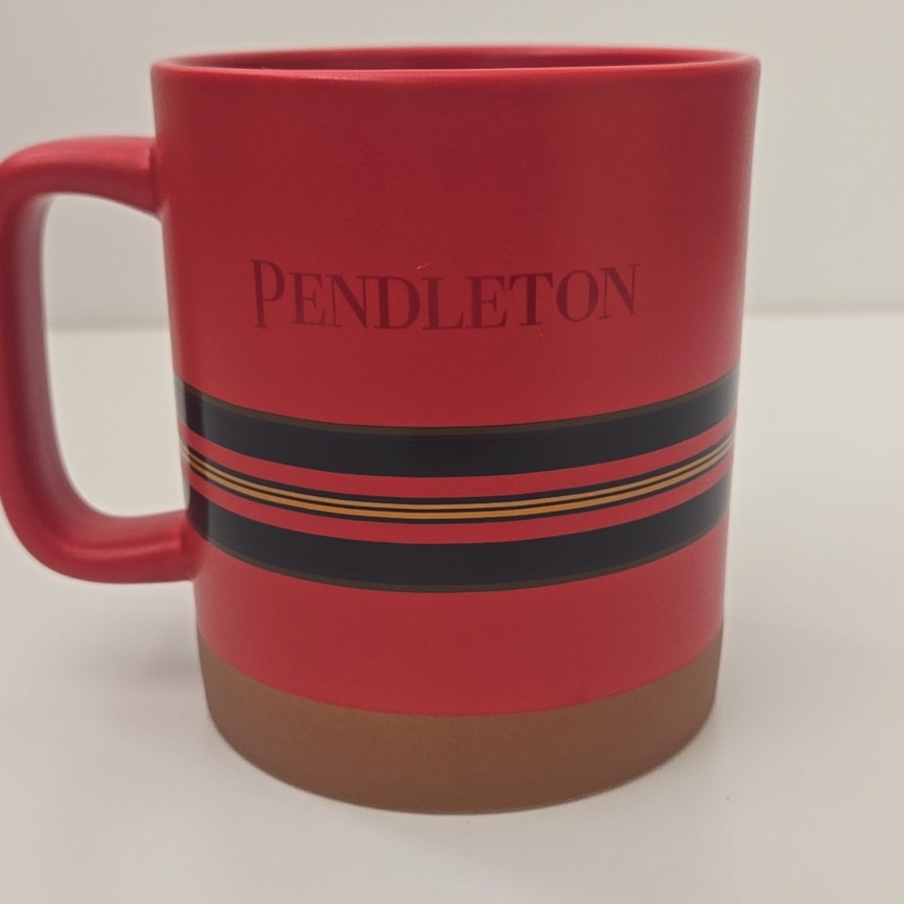 PENDLETON Woolen Mills National Parks Collection Red Striped 18 Oz Stoneware Mug - Picture 3 of 6